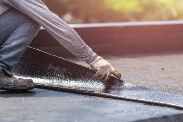 Professional Crawl Space Encapsulation technician working in Thorofare, NJ